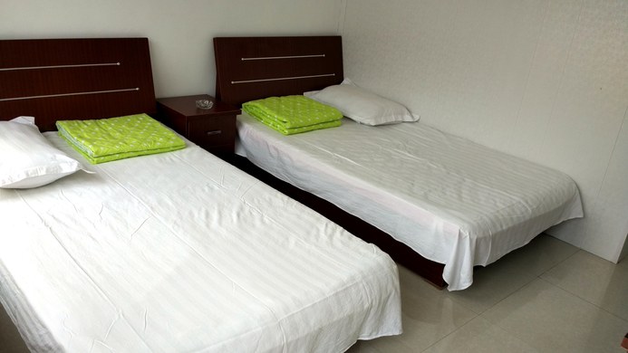 唐山住宿 乐亭住宿 乐亭三岛别墅渔家院双床房  此房型有3套,实际入住