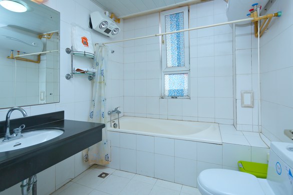 近石老人海水浴场温馨聚会套四房步行至海边